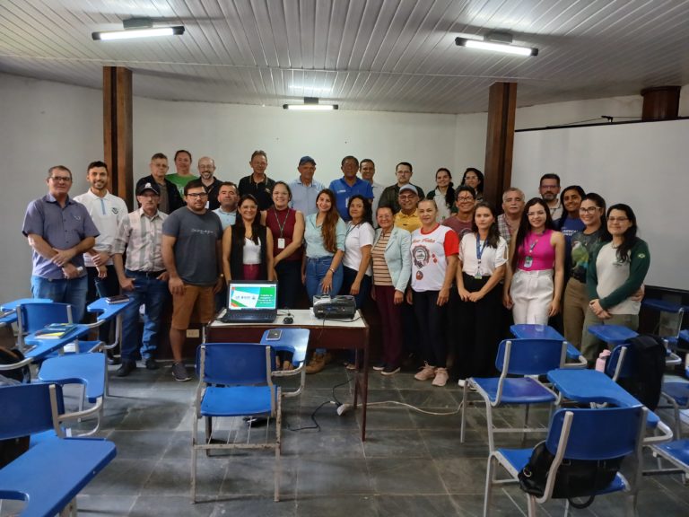 Comitê da Serra da Ibiapaba discute sobre Incêndios Florestais e visita o Projeto de reintrodução Periquito Cara-Suja